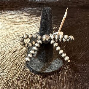 Bow Knot Beaded Statement Ring in Silver